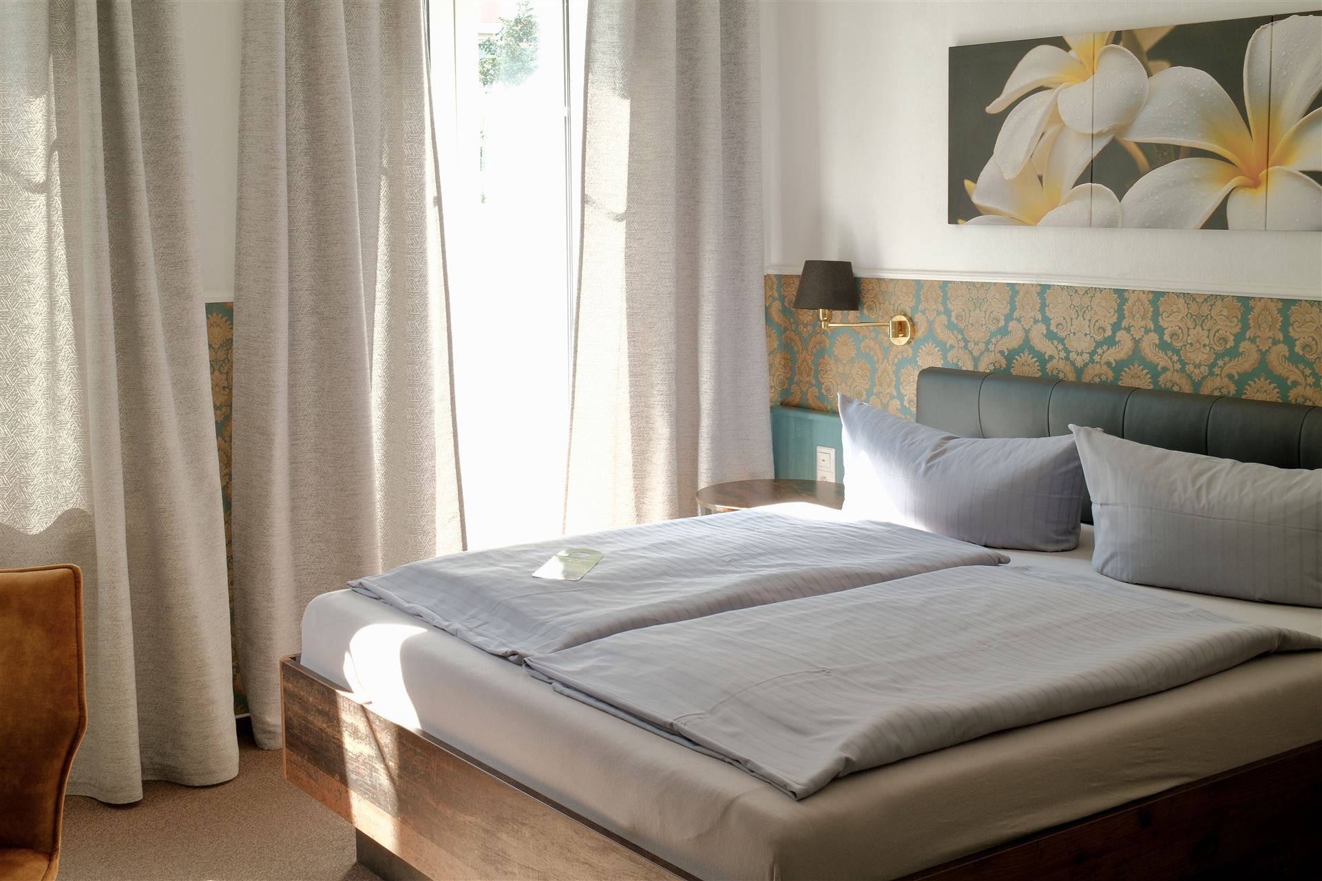 Zimmer 6 · Mit Balkon, Bild 6