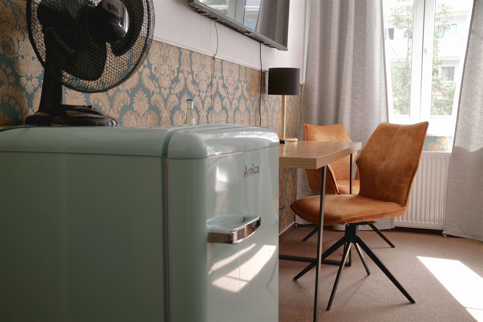 Zimmer 6 · Mit Balkon, Bild 3
